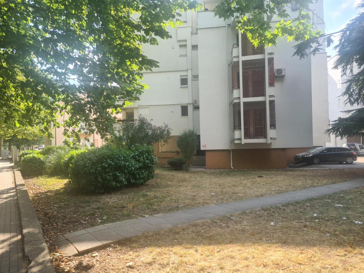 City Mid Mostar Apartment المظهر الخارجي الصورة