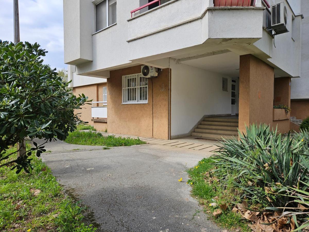 City Mid Mostar Apartment المظهر الخارجي الصورة