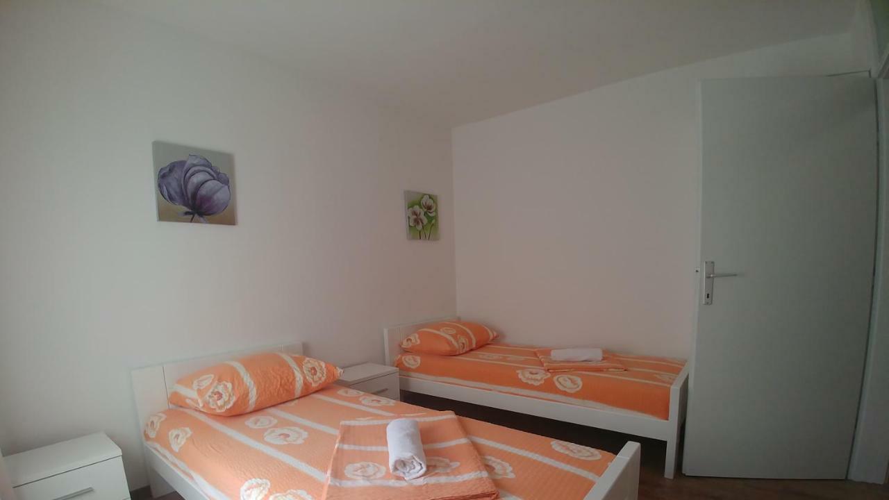 City Mid Mostar Apartment المظهر الخارجي الصورة